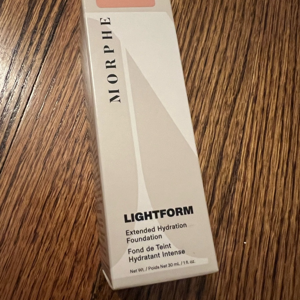 Morphe Lightform Foundation - Medium 09W